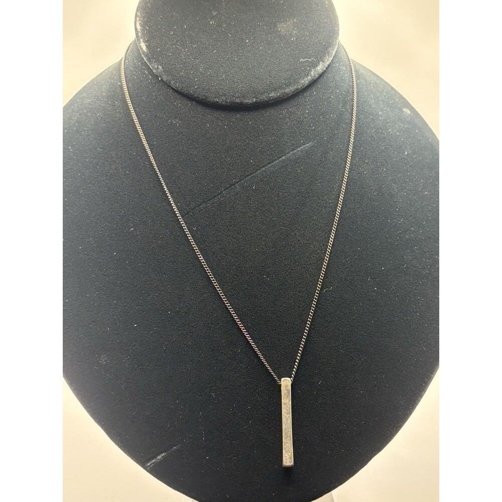 Minimalist Vertical Bar Pendant Necklace Silver Tone Adjustable Chain